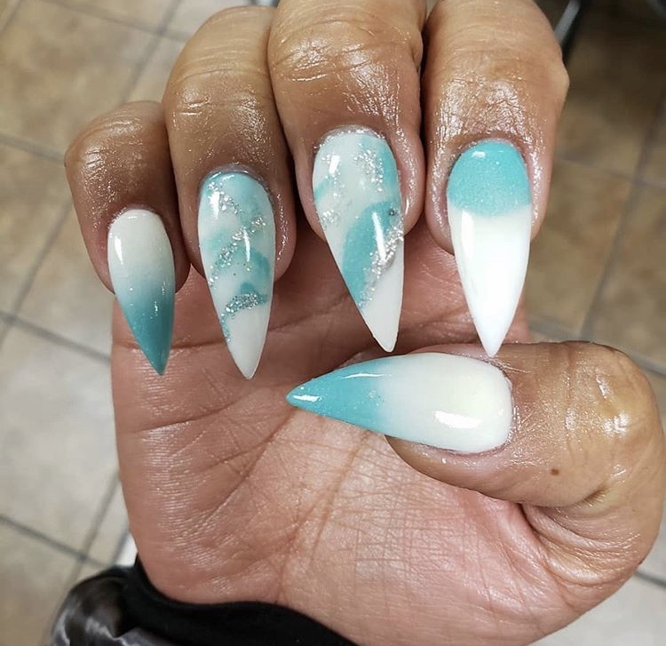 Get inspired by the latest trends in nail art and top-notch eyelash  extensions in Las Vegas