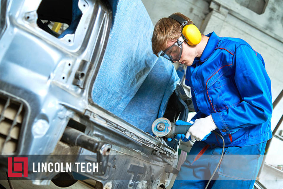 Learn How to Become an Auto Body Technician at Lincoln Tech